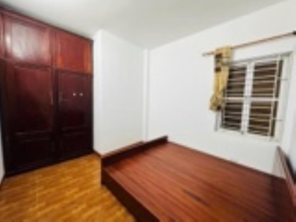 Bán nhà Tây Hồ 8 tỷ - 43m2, 5 tầng, mặt tiền 4m, Xuân La