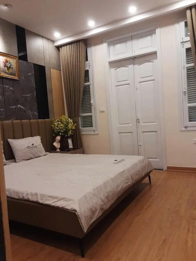 Siêu phẩm Tân Mai - Hoàng Mai: DT 35m² x 5 tầng, Full Nội Thất, Gần Phố