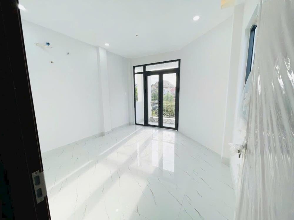 Bán Gấp Nhà Căn Gốc Đường Nội Bộ, 53.7m2, 4 Tầng, Quận Tân Bình - Giá 9 Tỷ