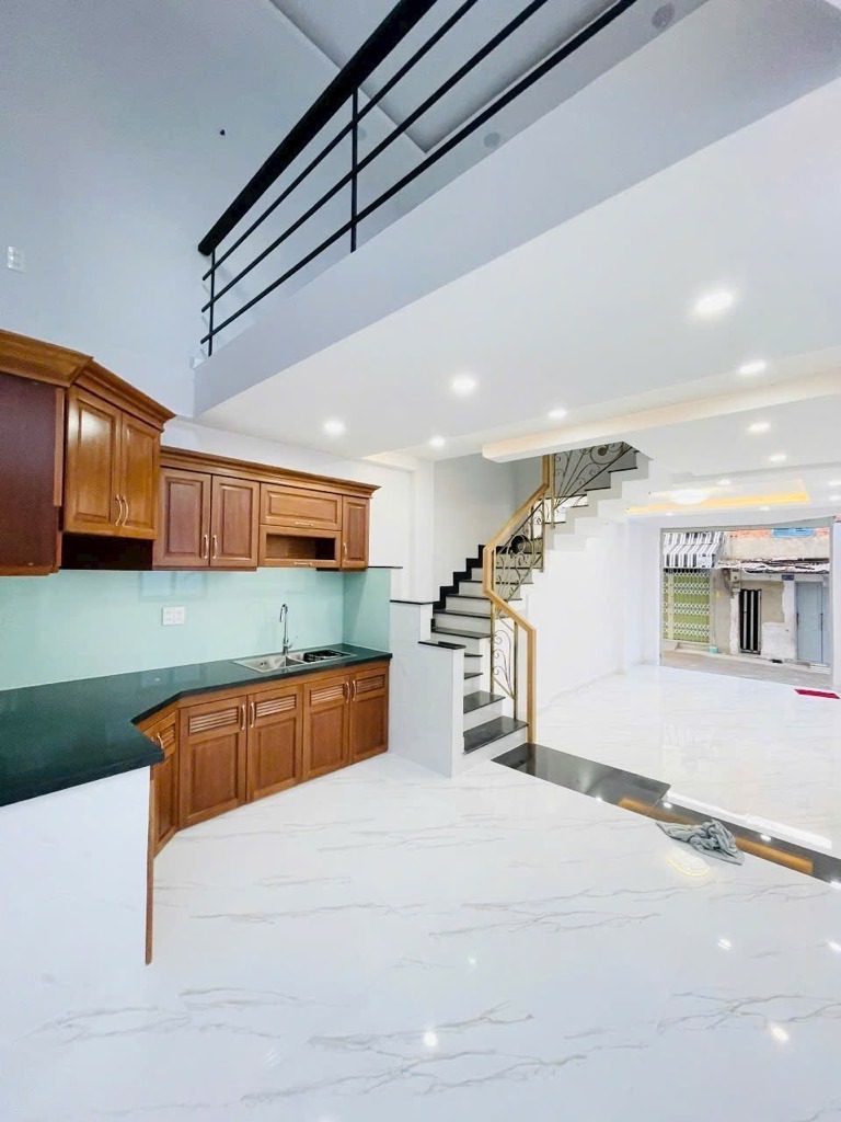 Bán Gấp Nhà Căn Gốc Đường Nội Bộ, 53.7m2, 4 Tầng, Quận Tân Bình - Giá 9 Tỷ
