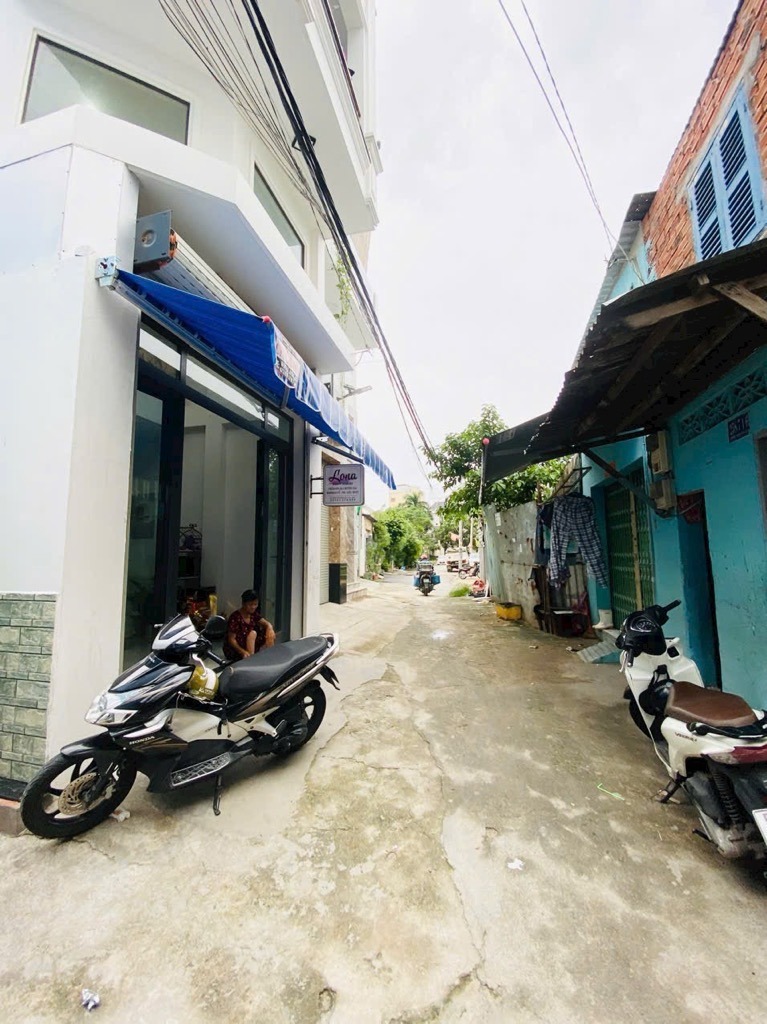 Bán Gấp Nhà Căn Gốc Đường Nội Bộ, 53.7m2, 4 Tầng, Quận Tân Bình - Giá 9 Tỷ