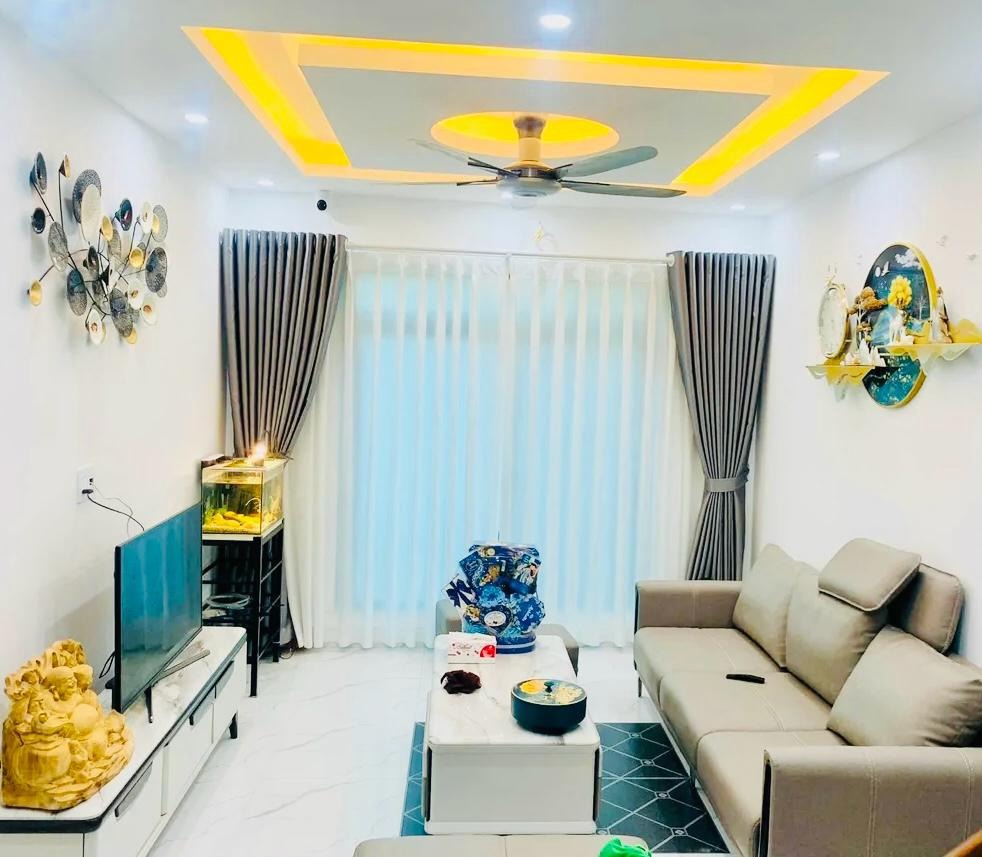 Nhà đẹp 6 tầng, vị trí đắc địa tại Long Biên - Kinh doanh, đầu tư sinh lời