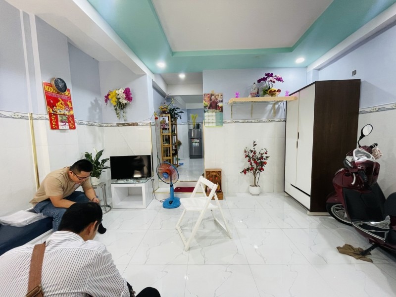 Nhà Đẹp Tân Sơn Nhì, 3 Tỷ Sát Tân Bình - Pháp Lý Chuẩn