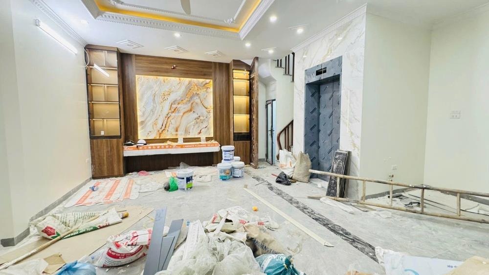 Biệt Thự Phố 6 Tầng, Thang Máy, Mặt Tiền Kinh Doanh Mai Động - Giá 12.9 Tỷ