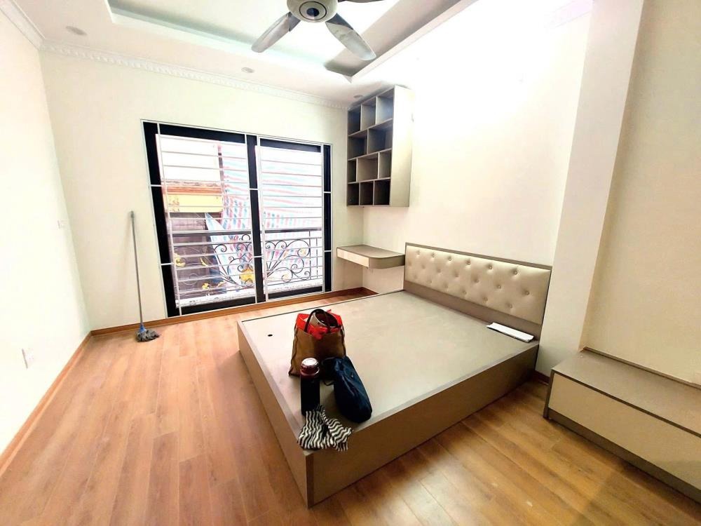 Biệt Thự Phố 6 Tầng, Thang Máy, Mặt Tiền Kinh Doanh Mai Động - Giá 12.9 Tỷ