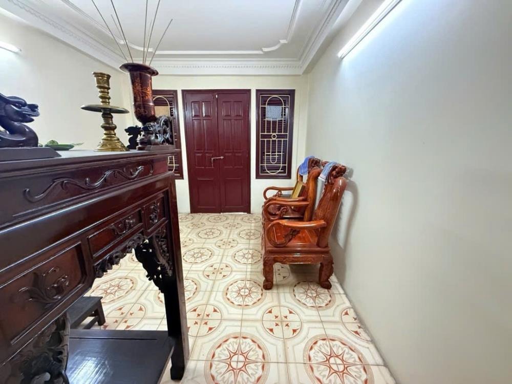 Bán Gấp Nhà Thanh Xuân 41m2, 5 Tầng, Ô Tô Đỗ Cửa - Giá 15 Tỷ