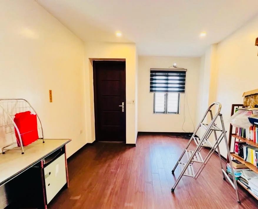 Nhà đẹp Long Biên, Cạnh KĐT Việt Hưng - Giá 6.25 tỷ