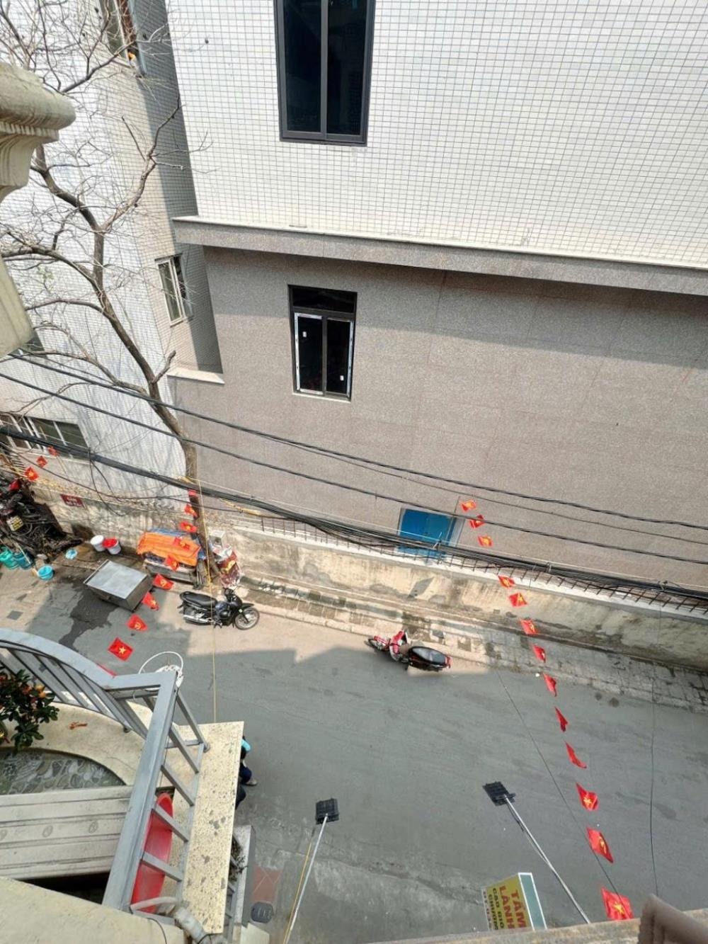 Nhà phố Phương Mai 57m2, 4 tầng, Kinh doanh, Ô tô, Giá 13 tỷ