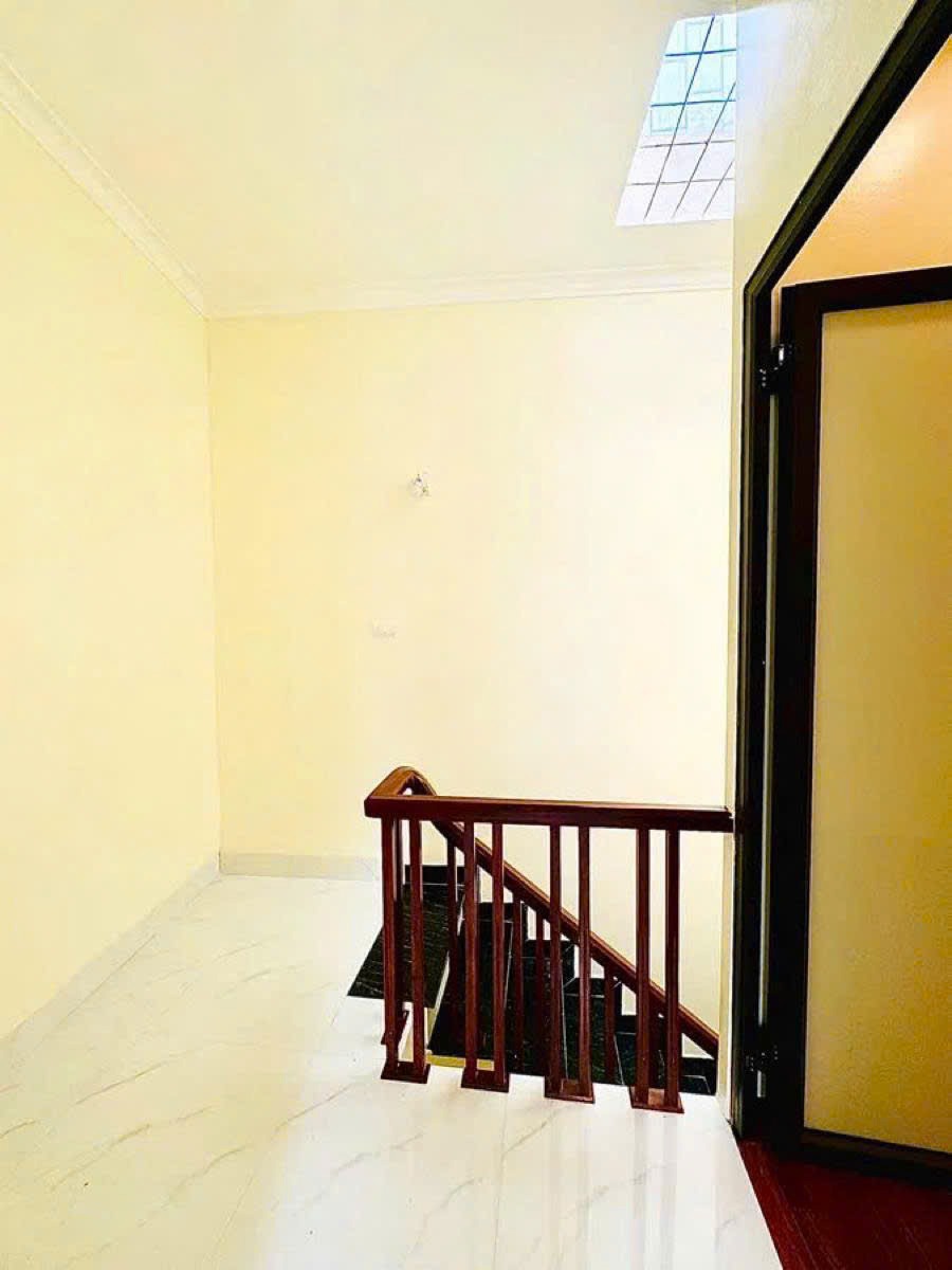 Nhà Tôn Đức Thắng - 3PN - Giá 6.15 Tỷ - Ngõ Ba Gác - Trung Tâm Quận Đống Đa