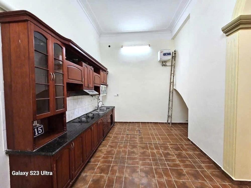Nhà Phố Quan Hoa - Cầu Giấy: 4 Tầng, 50m2, 9.3 Tỷ - Vị Trí Vàng