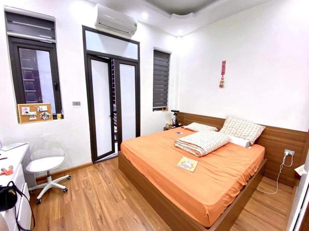 Bán nhà Đống Đa 5 tầng, Full Nội Thất - 10.4 Tỷ
