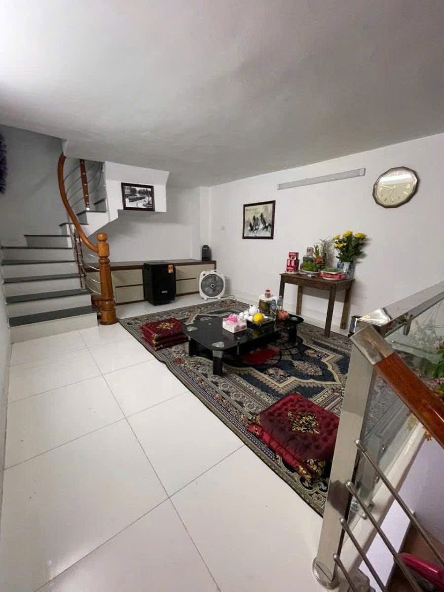 Nhà Đẹp - 27m2x4T - 5.8 Tỷ - Ngõ Thông Minh Khai