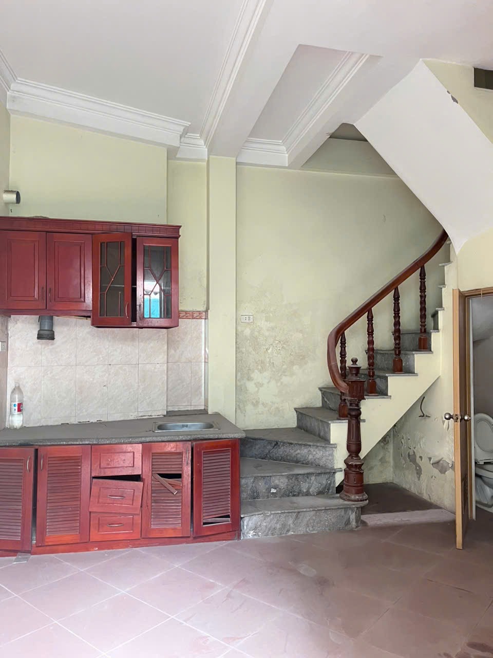 Bán nhà mặt phố Nguyễn Khoái, Hai Bà Trưng, Hà Nội - 11 tỷ, 83m2 - Vị trí đắc địa