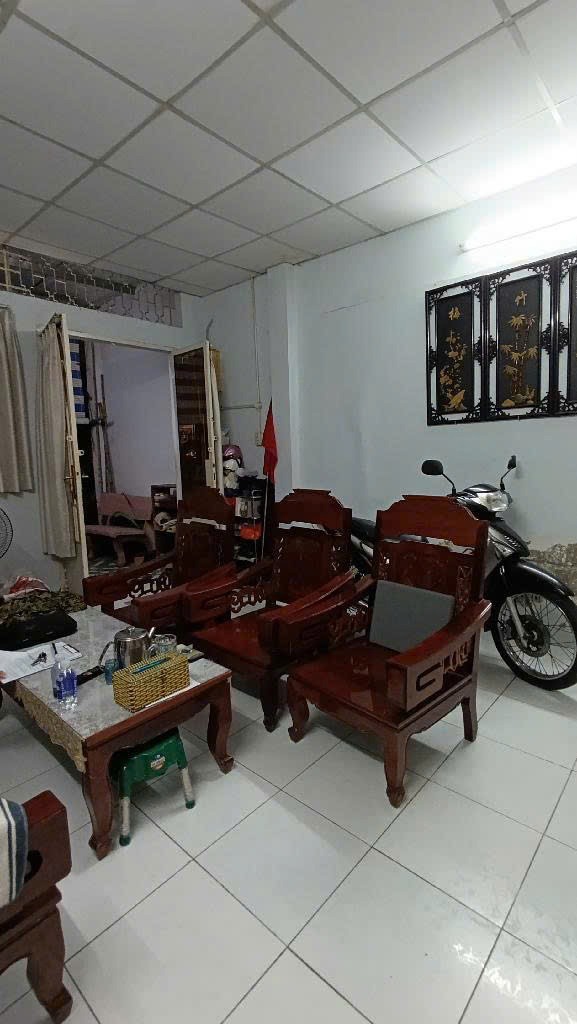 Bán nhà hẻm 4x25m đường Dương Bá Trạc, Quận 8 - Giá 10.2 tỷ
