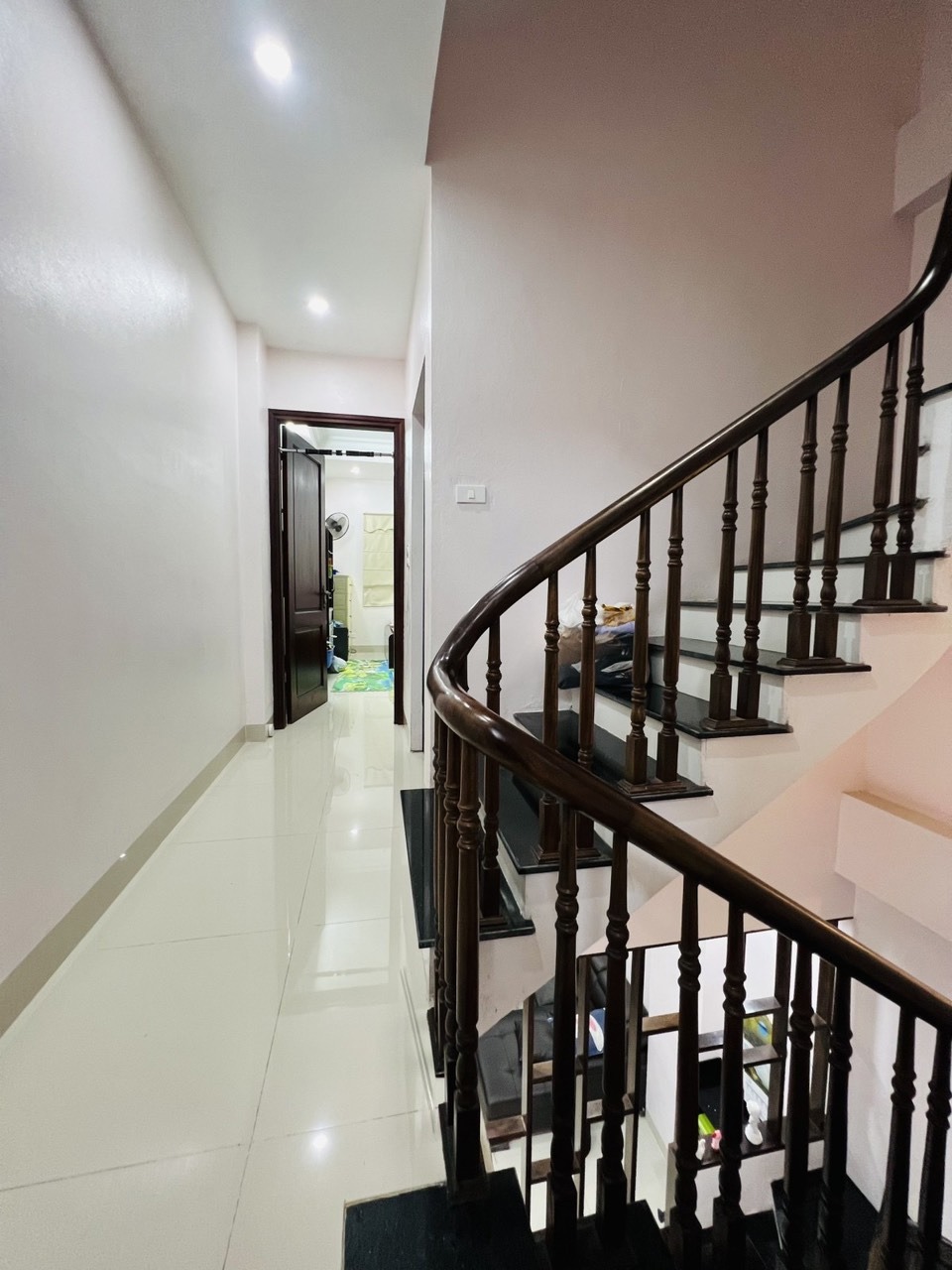Bán nhà riêng 45m2, 5 tầng, 5PN, Hoàng Mai, Hà Nội - Giá 6.5 tỷ