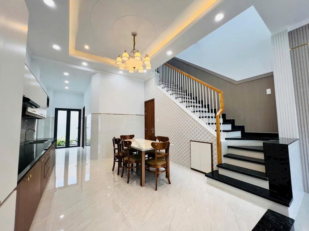 Nhà Hẻm Nhựa Củ Chi: 1 Lầu 3PN, Giá 3.55 Tỷ