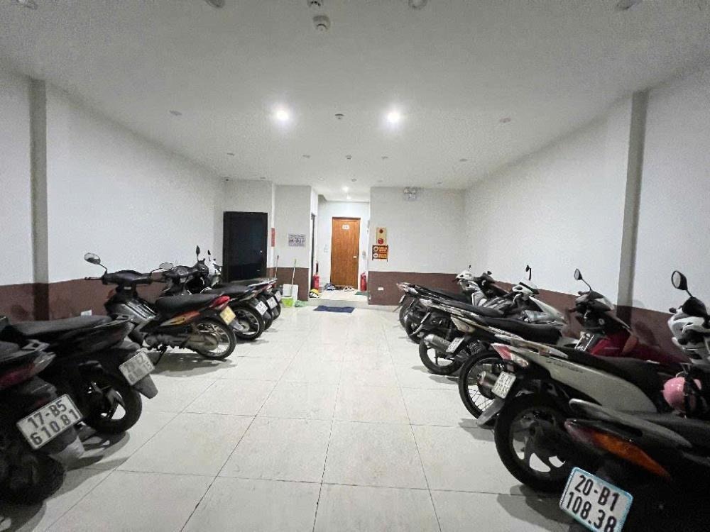 Bán Toà Nhà CCMN 90m2, 17 Phòng, Trần Đại Nghĩa, Hà Nội - Giá 14.8 Tỷ