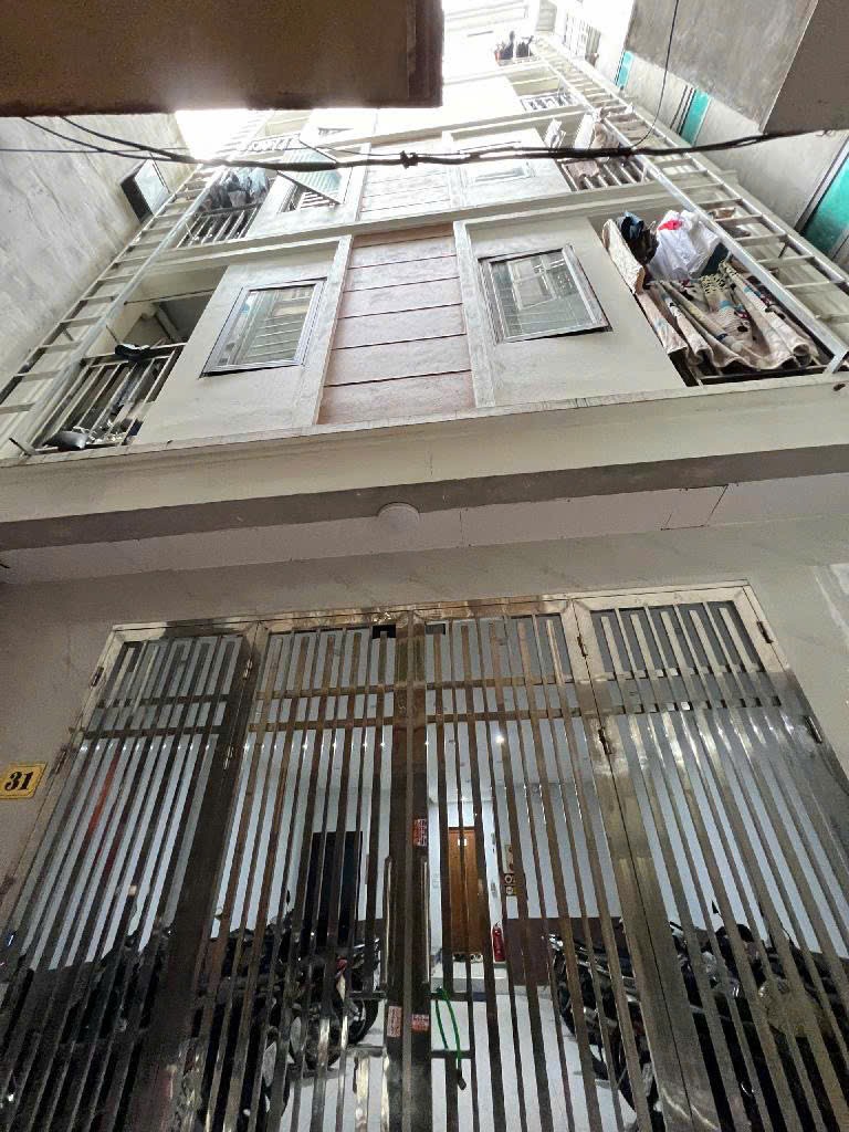 Bán Toà Nhà CCMN 90m2, 17 Phòng, Trần Đại Nghĩa, Hà Nội - Giá 14.8 Tỷ