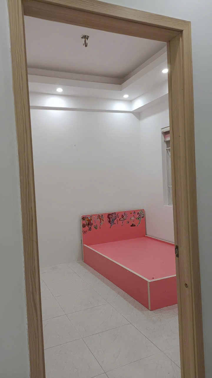 Cần Bán Căn Hộ Tầng 5, Khu 6 Thanh Hà: 2.5 Tỷ, Full Nội Thất, View Đẹp