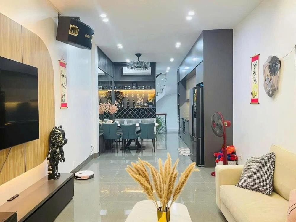 Phân Lô Đền Lừ - Vị Trí Vàng, KD Sầm Uất, 6 Tầng, Thang Máy
