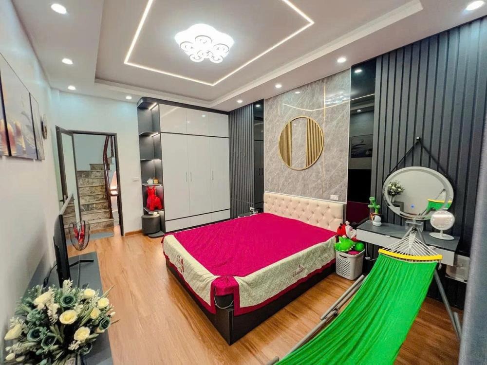 Bán nhà phố Hoàng Mai 30m2 x 4 tầng, Full Nội Thất - Vị Trí Đẹp, Giá Tốt