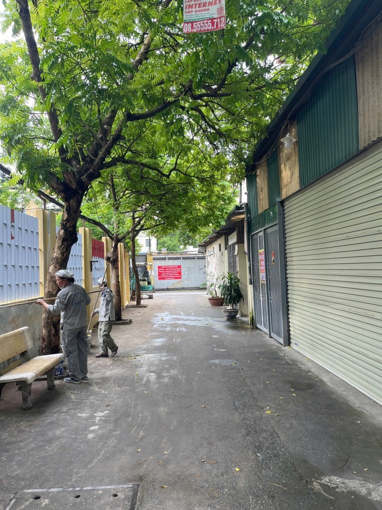 Siêu phẩm Vũ Ngọc Phan: Nhà phố 5 tầng, Mặt tiền 5.3m, Ô tô vào nhà