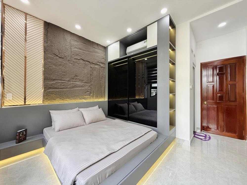 Bán Gấp Nhà Đường Nguyễn Thị Minh Khai, Quận 3 - 3.35 Tỷ