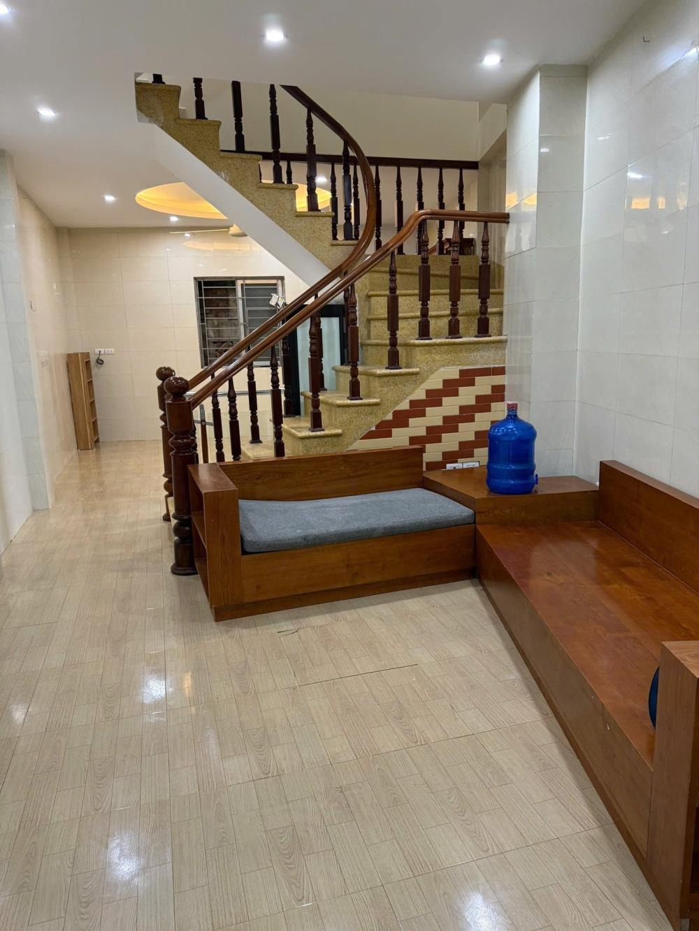 Nhà Mặt Ngõ Oto Đỗ Hà Đông - 51m2 x 4 Tầng, Giá 7 Tỷ - Vị Trí Đẹp