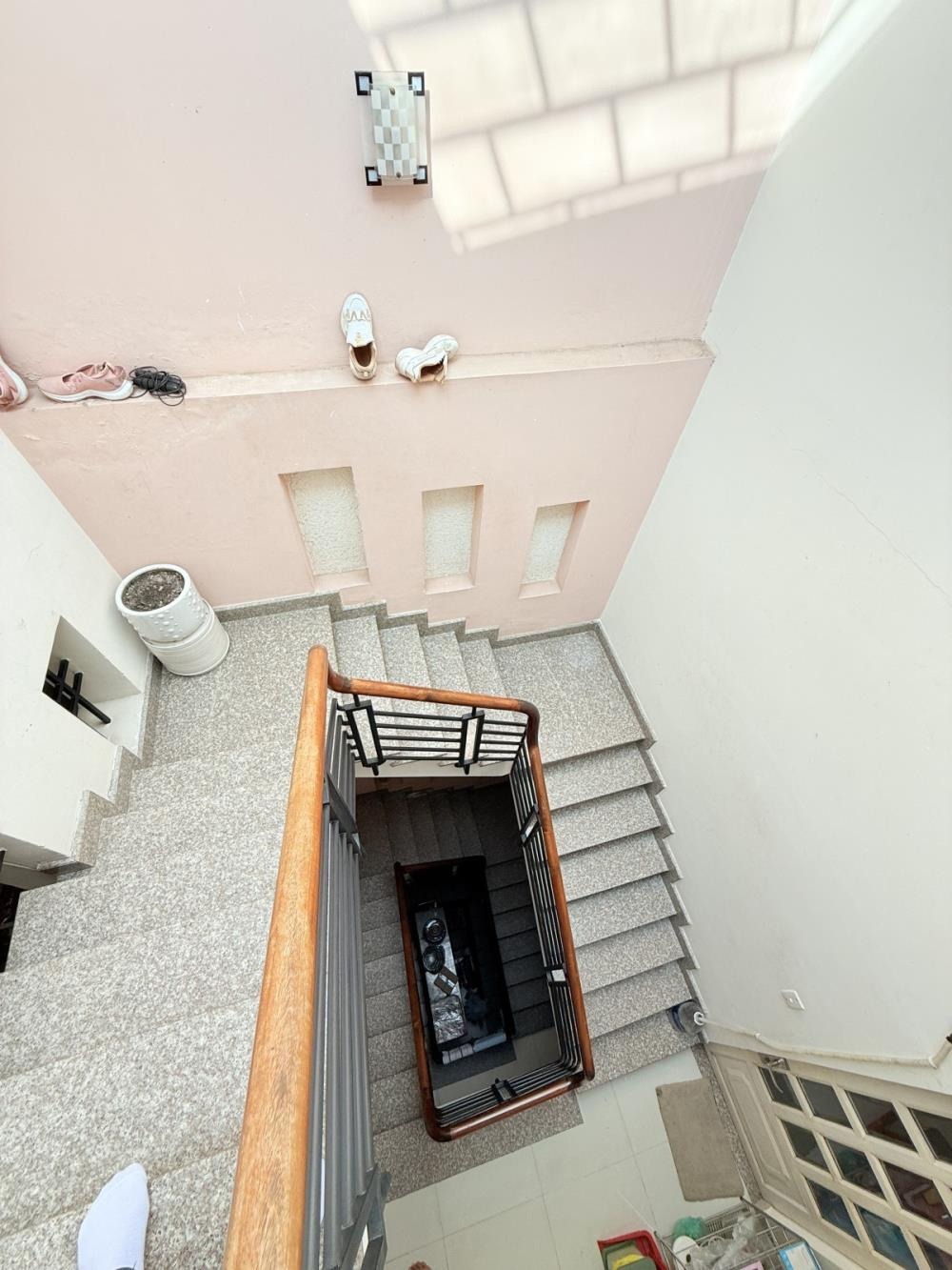 Nhà 5 Tầng Đặng Thuỳ Trâm - 80m2 - 13.5 Tỷ (Sang Tên Ngay)