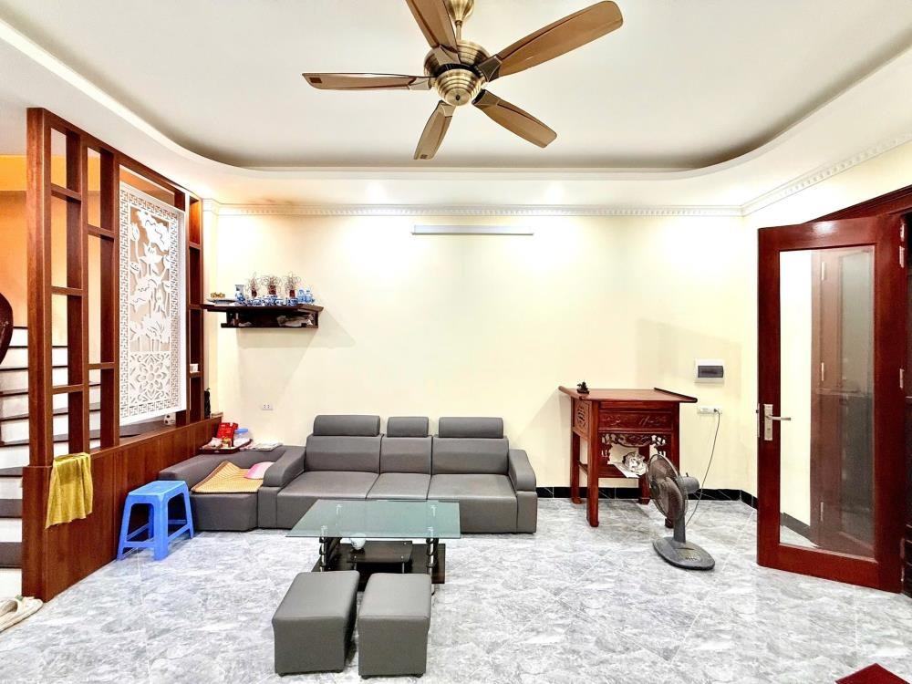 Nhà Mới 5 Tầng Tây Mỗ: 40m2, Mặt Ngõ Ô Tô, Giá 6 Tỷ 950 Triệu