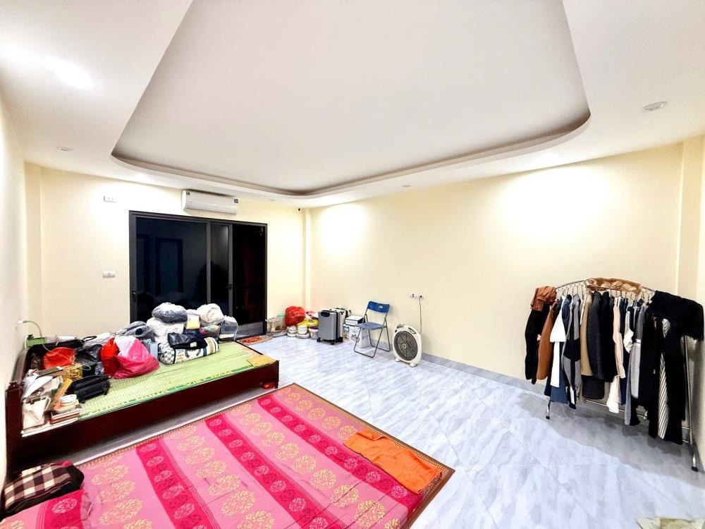 Nhà Mới 5 Tầng Tây Mỗ: 40m2, Mặt Ngõ Ô Tô, Giá 6 Tỷ 950 Triệu