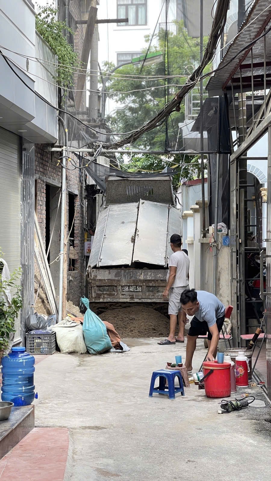 Ô Tô Vào Tận Nơi - Đất Trung Tâm Long Biên 63m² - Giá 10 Tỷ+