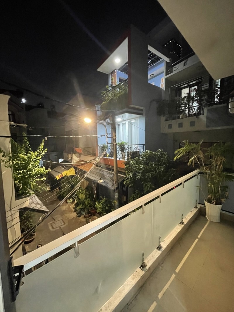 Nhà hẻm xe hơi 2 mặt tiền, 4.x tỷ - Vị trí đẹp, tiềm năng lớn