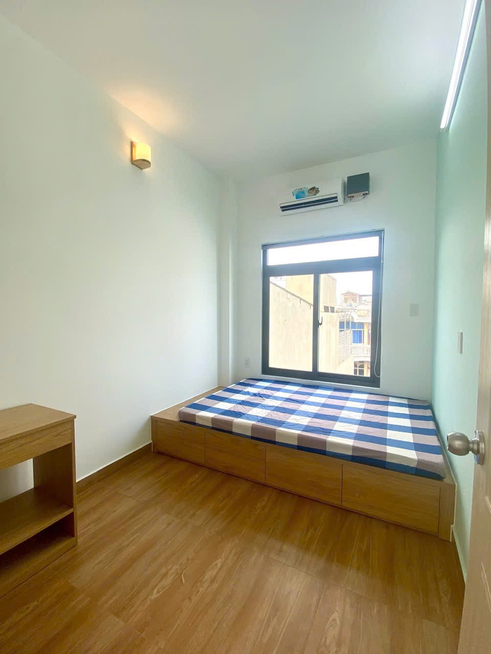 Cho Thuê Phòng View Sân Thượng - Gần HUTech, Đại Học Kinh Tế TP.HCM