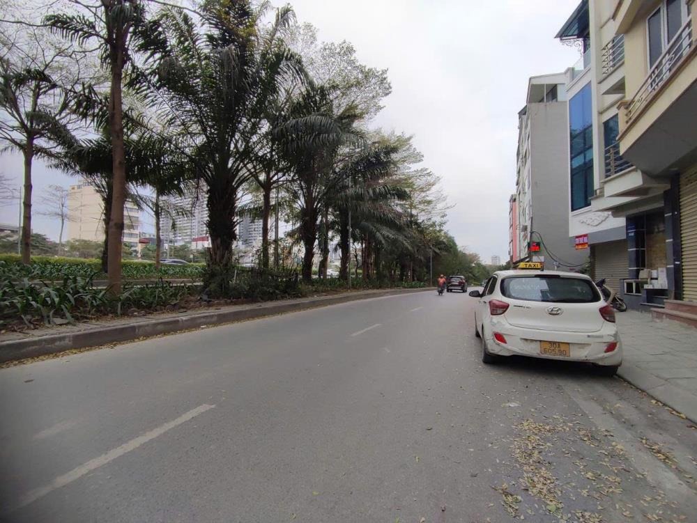 Mặt phố kinh doanh Bưởi - Ô tô dừng đỗ - Pháp lý chuẩn