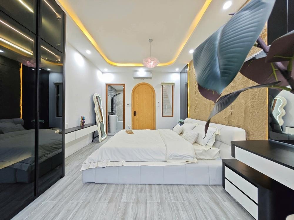 Nhà đẹp Tây Mỗ - Nam Từ Liêm: Giá 6.7 tỷ, 41.4m², Thang máy, Tiện ích Vượt Trội