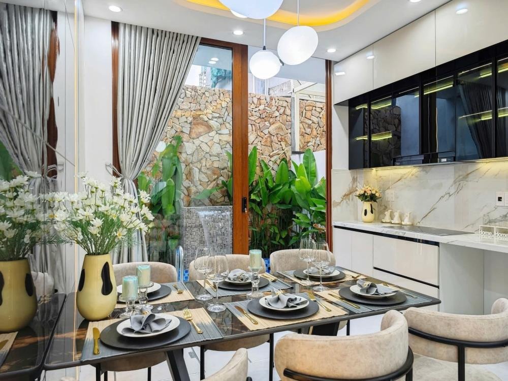 Nhà đẹp Tây Mỗ - Nam Từ Liêm: Giá 6.7 tỷ, 41.4m², Thang máy, Tiện ích Vượt Trội