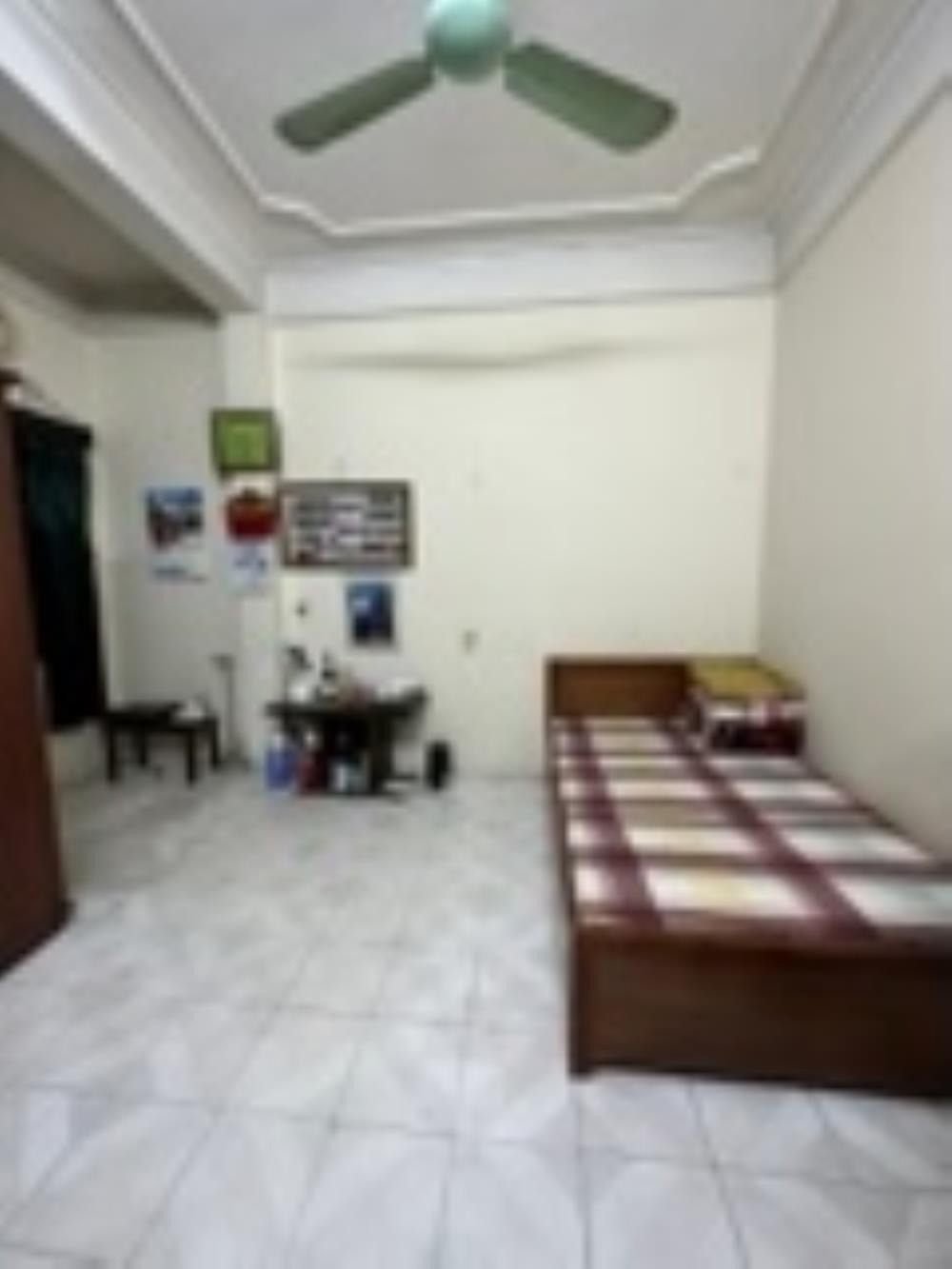 Duy nhất phân lô Trần Quốc Hoàn - Cầu Giấy 37m², 6 tầng, ô tô tránh, ngõ thông, kinh doanh