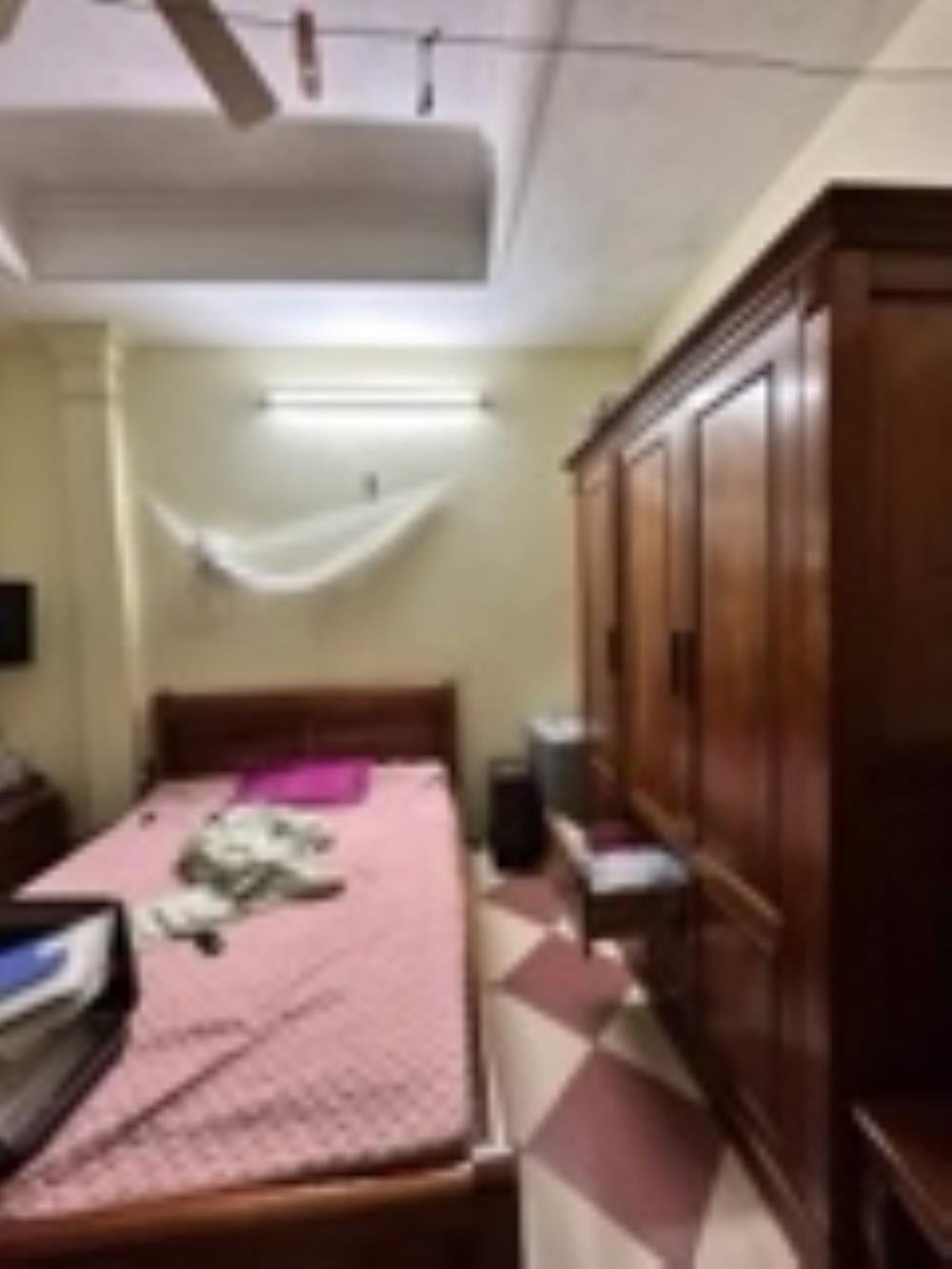 Duy nhất phân lô Trần Quốc Hoàn - Cầu Giấy 37m², 6 tầng, ô tô tránh, ngõ thông, kinh doanh