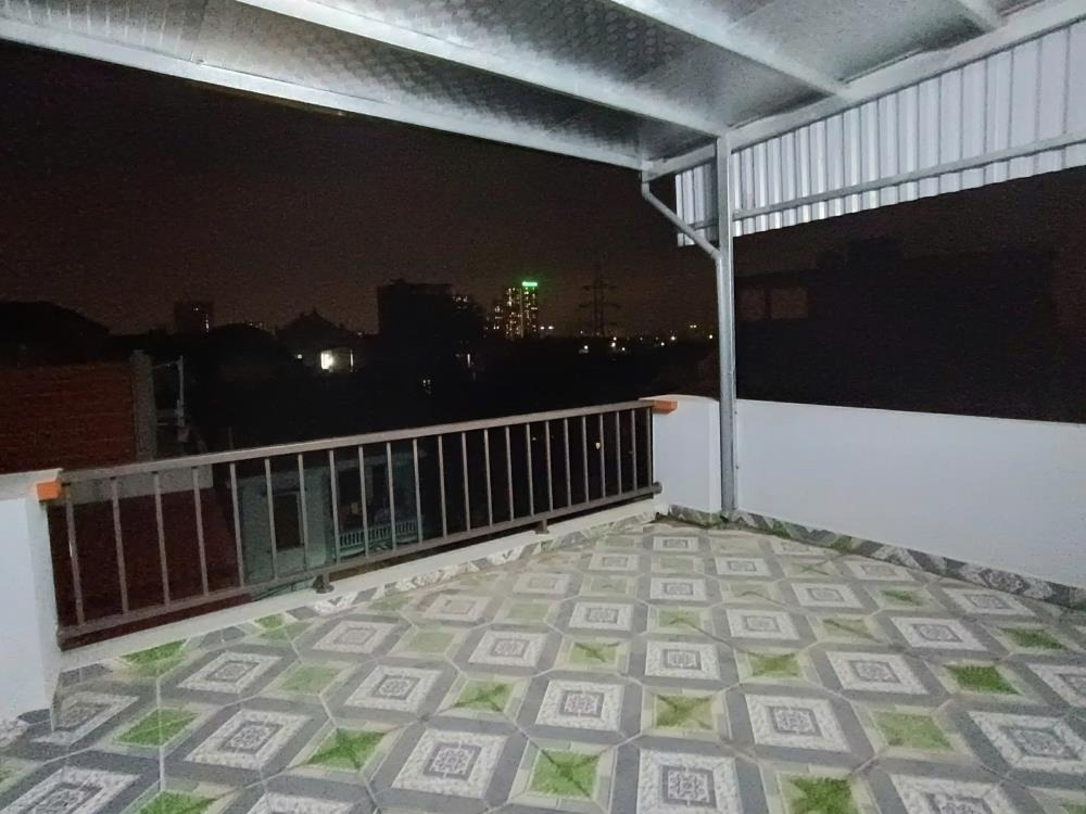 Bán nhà Tứ Hiệp, 42m2, 5 tầng, mặt tiền 4.2m - Giá 5.4 tỷ