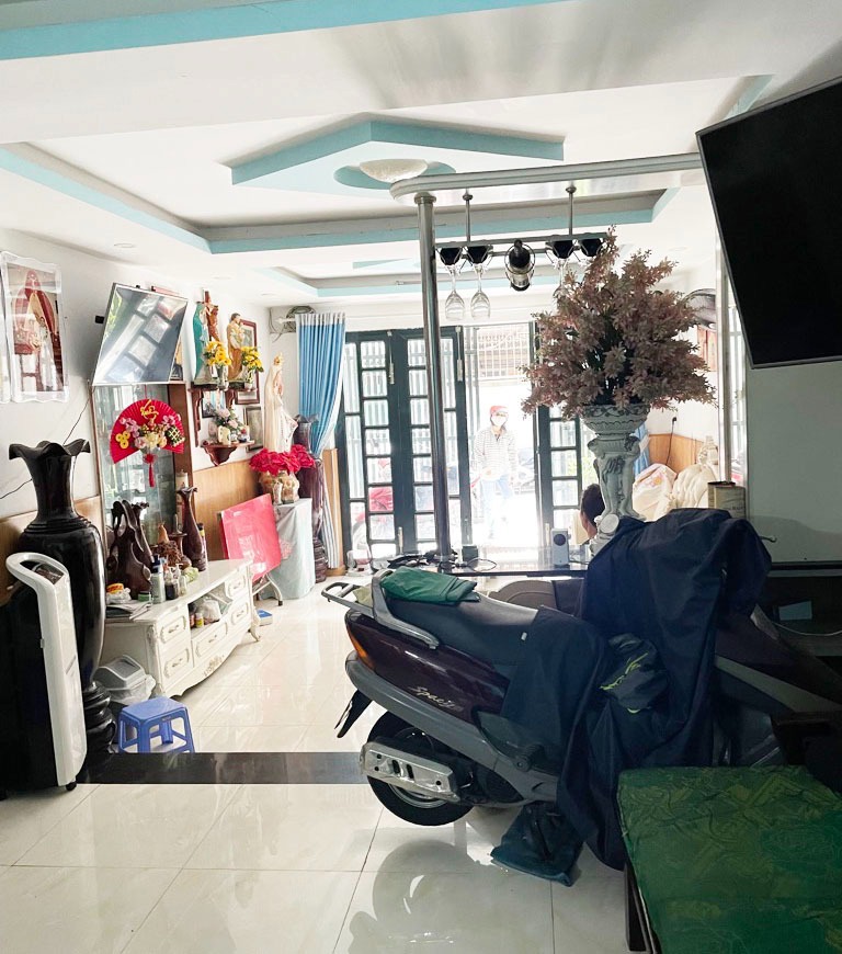Nhà Hẻm Xe Hơi Tân Bình: 3 Tầng, 62m², Giá 8.9 Tỷ Thương Lượng