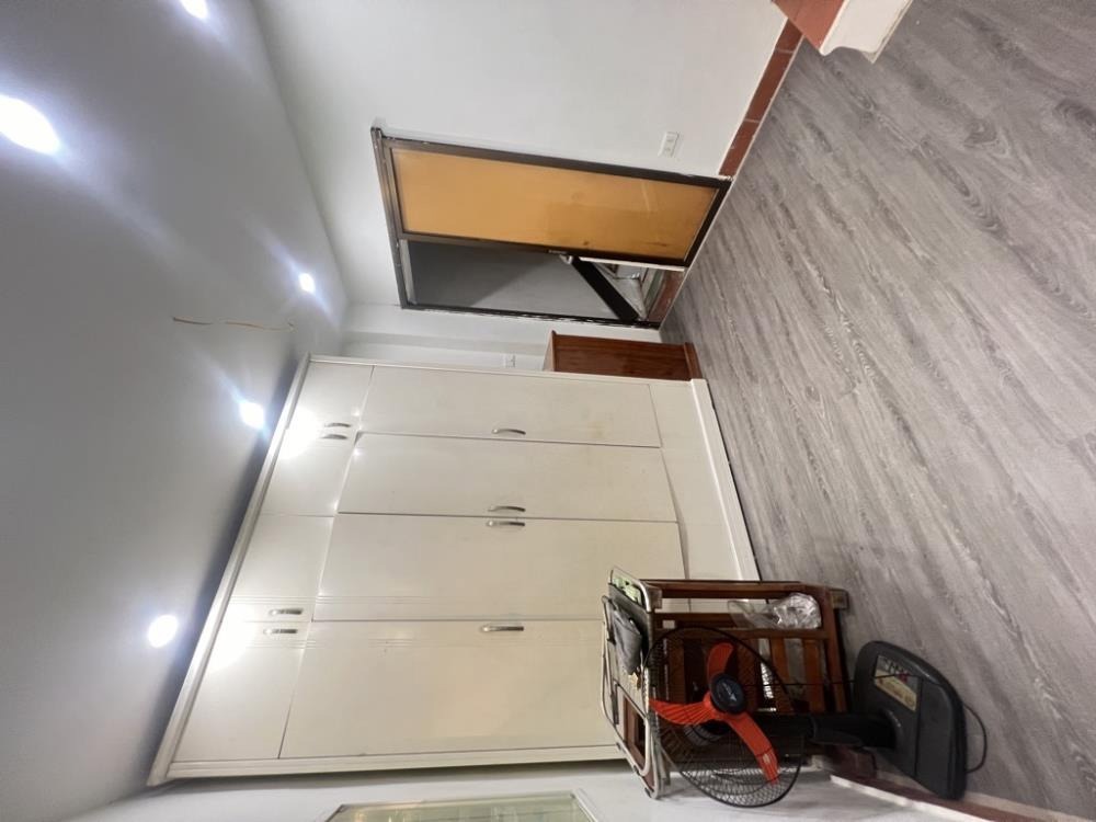 Nhà Mặt Phố Hà Nội: Giá Rẻ, Vị Trí Đắc Địa - 4.8 tỷ