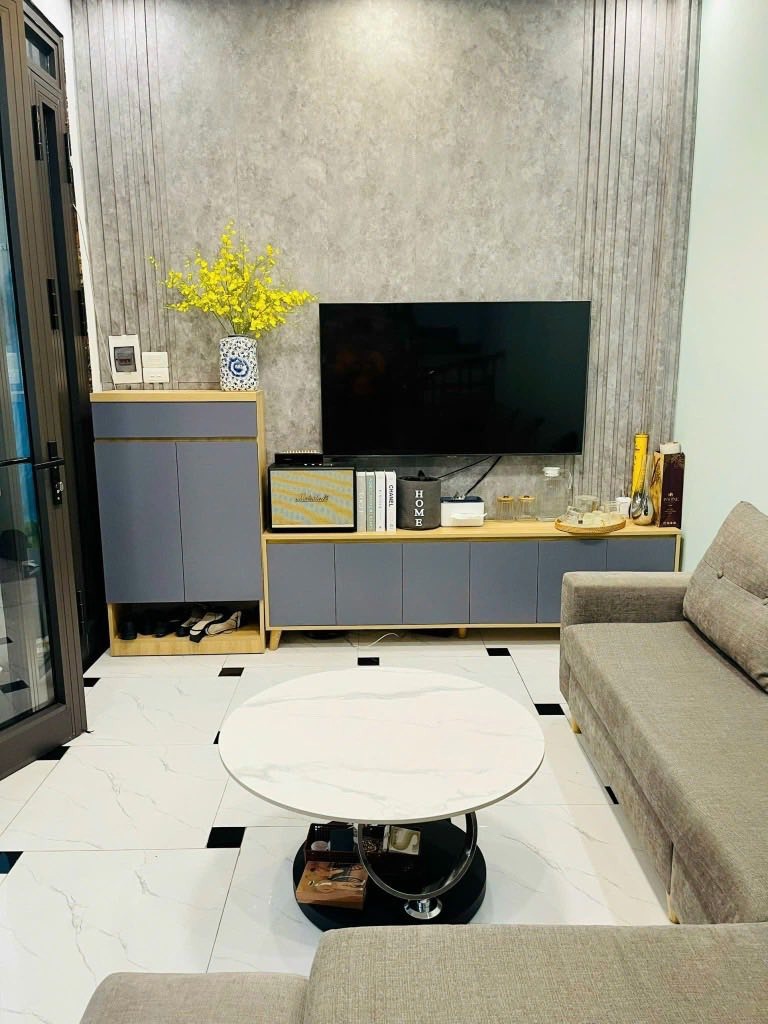 Nhà Nguyễn Khang Yên Hòa 31m2 x 5T - 7.2 tỷ - Cách Phố 40m