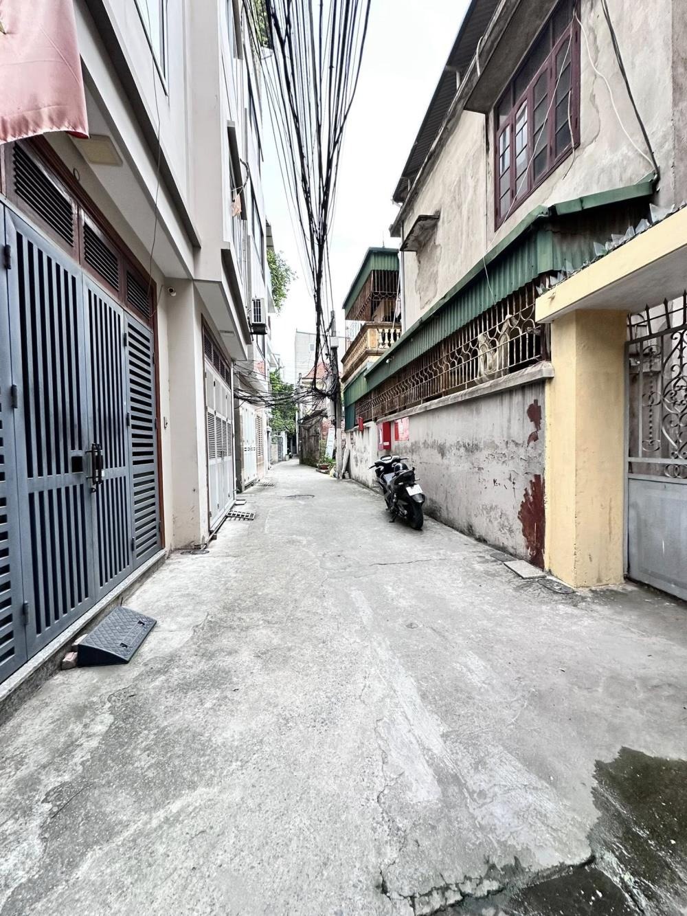 Bán nhà Võ Chí Công, Cầu Giấy: 32m2, 5 tầng, Full nội thất, Giá 7.4 tỷ