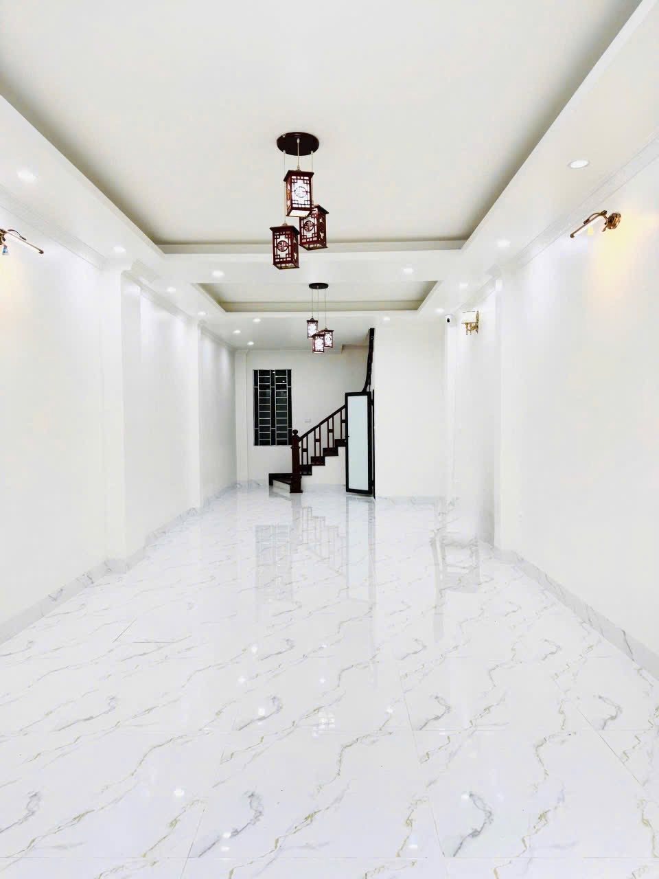 Lê Trọng Tấn Hà Đông: Liền Kề Vỉa Hè, Kinh Doanh/Văn Phòng, Giá Tốt