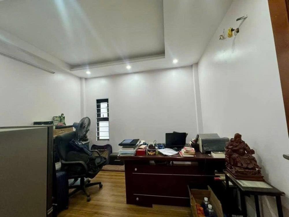 Yên Hòa 30m2 x5T, 3PN, Lô Góc Thoáng, Giá 6.9 Tỷ
