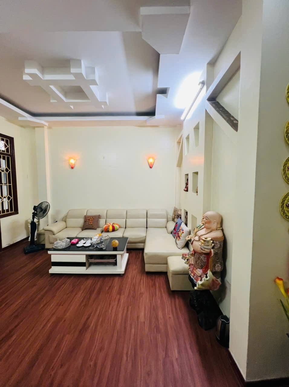 Bán Nhà Võ Chí Công 8.5 tỷ - 34m2 x 4T, 4 Phòng Ngủ, MT 6m