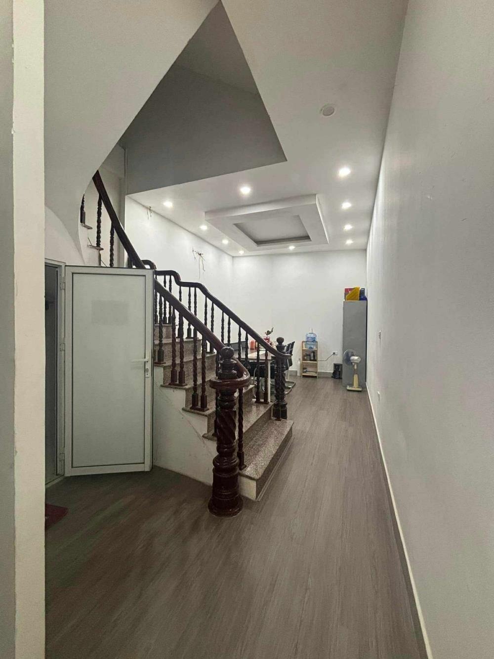 Tuyệt phẩm 5 tầng mặt phố Mễ Trì - 60m2 - Ô tô đỗ cửa - Kinh doanh đắt