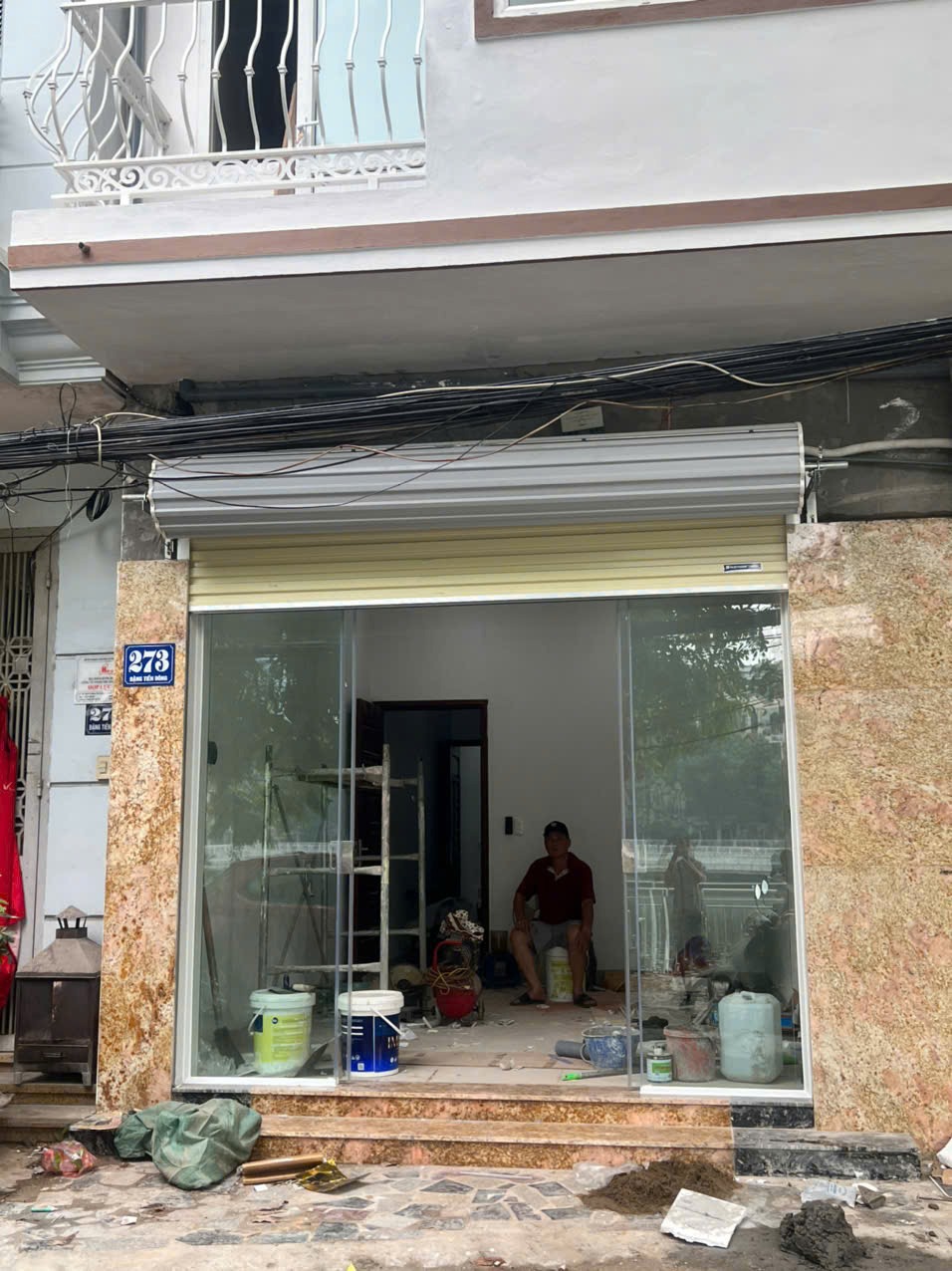 Cho Thuê Tầng 1 Nhà Mặt Hồ Hoàng Cầu - Đống Đa - Kinh Doanh Sầm Uất