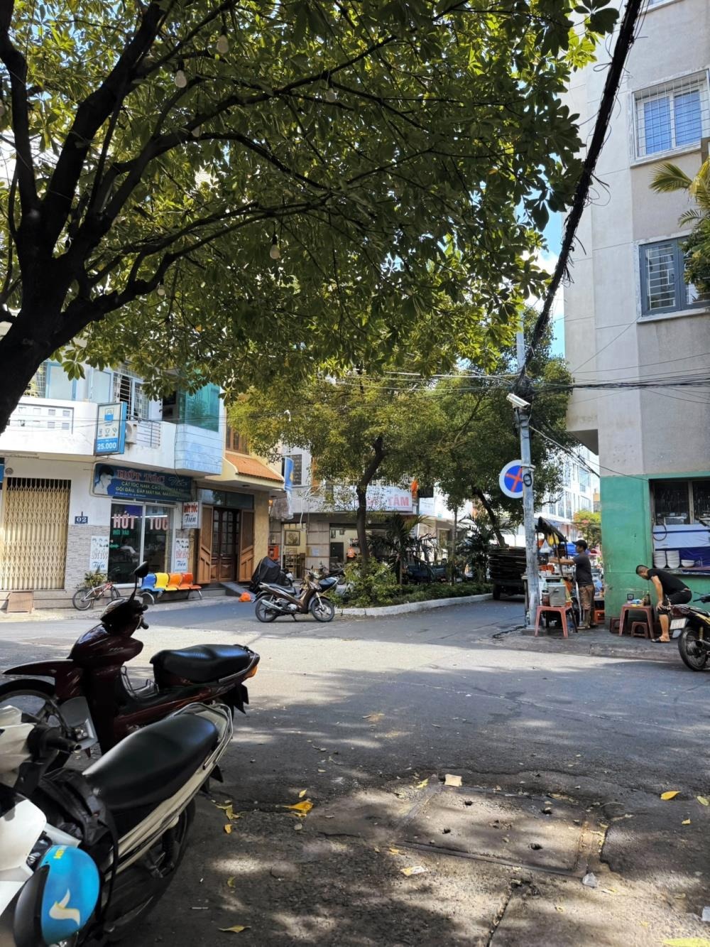 Nhà phố 4 tầng, 5 phòng ngủ, hẻm xe hơi tại Phú Nhuận - Giá 7 tỷ+